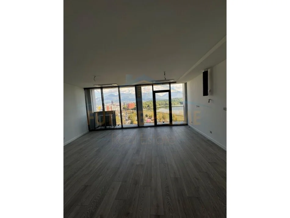 Tirane, jepet me qera apartament 2+1 Kati 9, 125 m² 1.300 € 