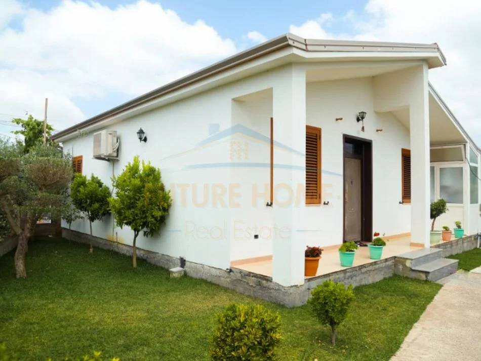 Durres, shitet apartament 2+1 Kati 0, 266 m² 120.000 € (Sukth)