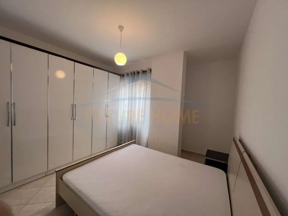 Tirane, shitet apartament 2+1+Aneks+Ballkon Kati 3, 105 m² 131.000 € (astir)