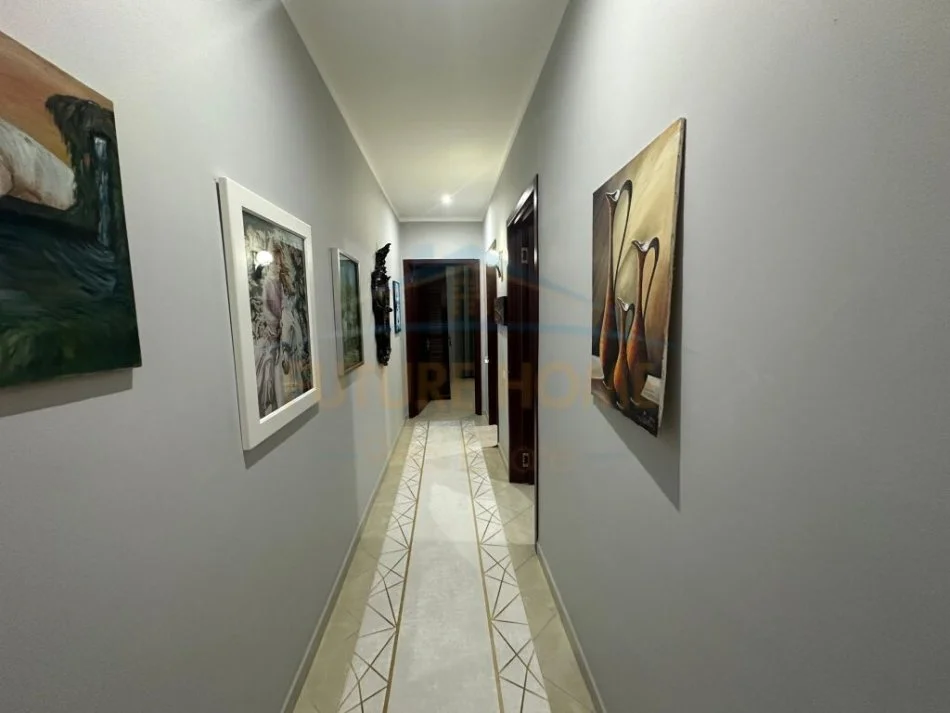 Durres, shitet apartament 2+1 Kati 3, 103 m² 130.000 € (SPITALI RAJONAL,DURRES)
