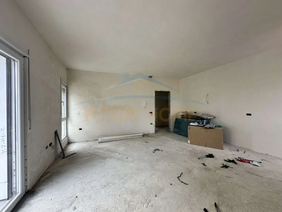 Tirane, shitet 2+1 Kati 7, 113 m² (RRUGA BARDHYL)    UNA44777