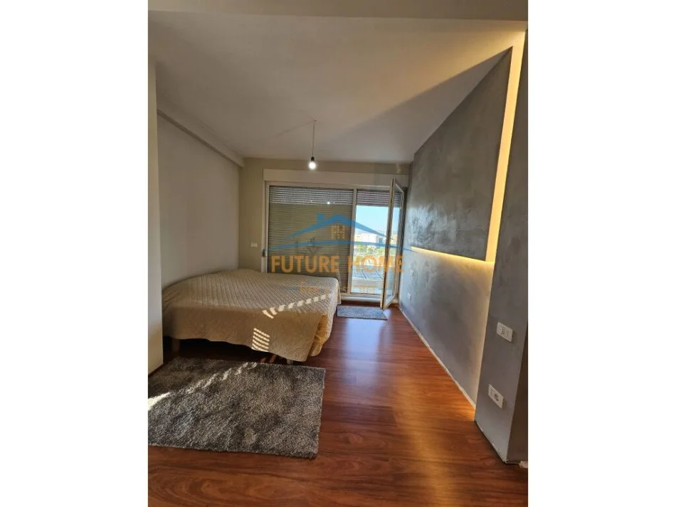 Tirane, shitet apartament 2+1+Ballkon Kati 7, 108 m² 200.000 € (Siri Kodra)