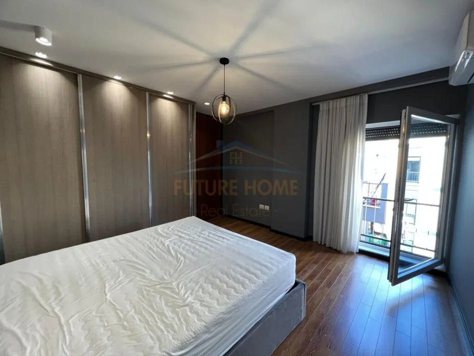 Tirane, shitet apartament 2+1+Ballkon Kati 6, 107 m² 240.000 € (Rruga Panorama)