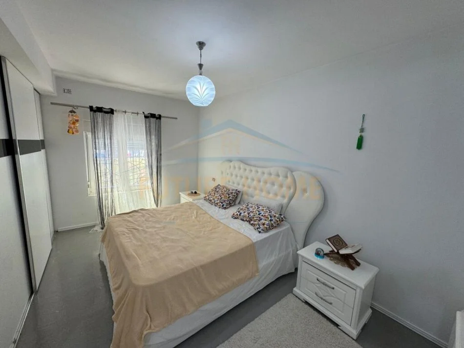 Durres, shitet apartament 2+1 Kati 0, 136 m² 130.000 € (KOPSHTI IVINA,DURRES)