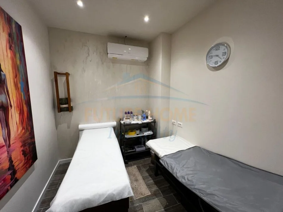 Tirane, jepet me qera ambjent biznesi Kati 0, 115 m² 2.500 € (JORDAN MISJA)