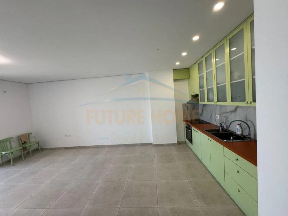 Durres, shitet apartament 1+1 Kati 2, 89 m² 206.000 € (SAN PIETRO,GJIRI I LALZIT)