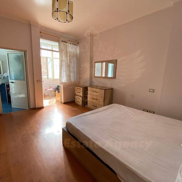 Durres, jap me qera apartament 2+1+A+BLK Kati 2, 100 m² 350 Euro
