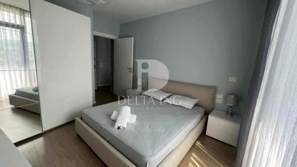 Tirane, jepet me qera apartament 1+1+Aneks+Ballkon Kati 6, 70 m² 1.100 € (Residenca Lake View)