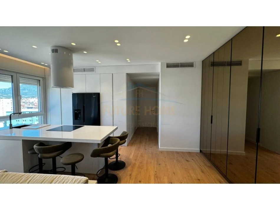 Tirane, shes apartament 1+1+Aneks+Ballkon Kati 4, 71 m² 155.000 € (Karl Gega)