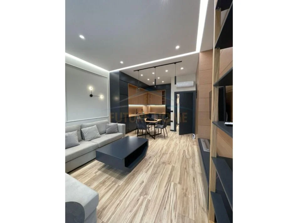 Tirane, jepet me qera apartament 1+1+Aneks+Ballkon Kati 5, 73 m² 1.000 € (Rruga e Kavajes)