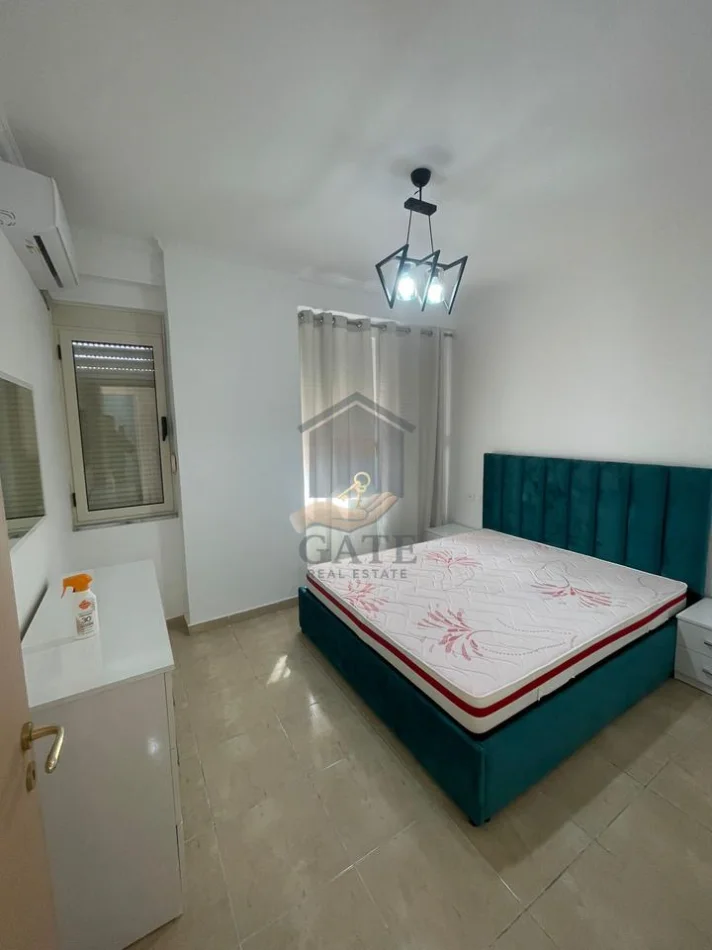 Durres, jepet me qera apartament 1+1 Kati 2, 70 m² 400 € 