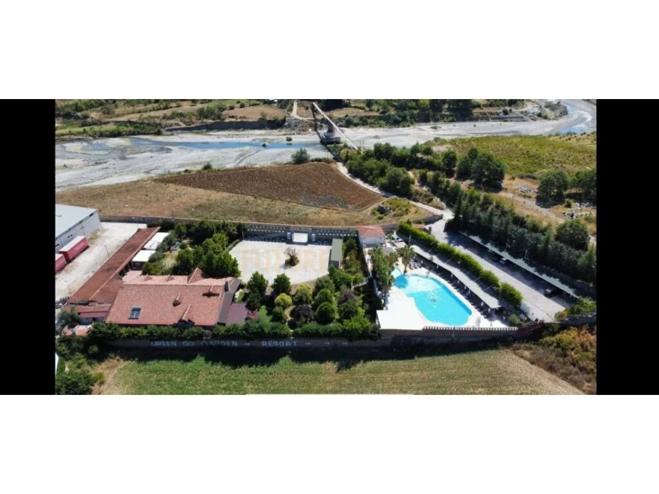 Tirane, shitet Resort, 3000m² 990.000 € (Mullet)