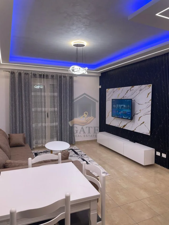 Durres, jepet me qera apartament 1+1 Kati 2, 70 m² 400 € 