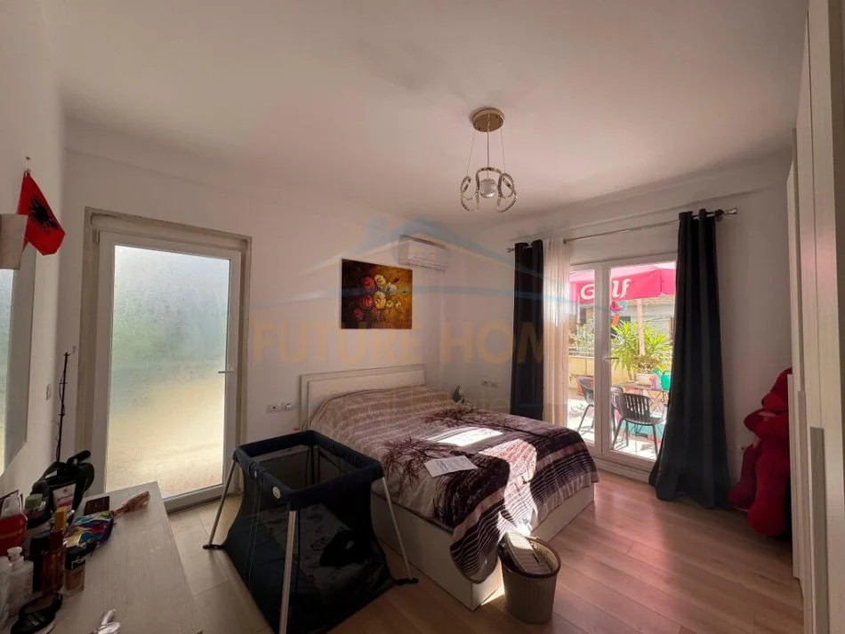 Tirane, shitet apartament 2+1+Ballkon Kati 1, 88 m² 117.000 € (Fresk)