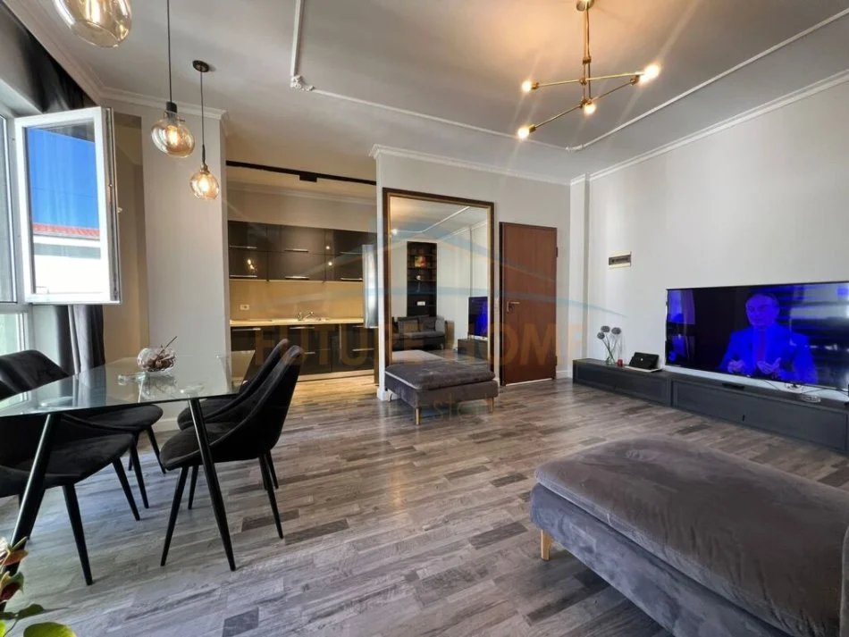 Tirane, shitet apartament 2+1+2+Post Parkimi Kati 4, 102 m² 230.000 € (LIQENI I THATE TIRANE)