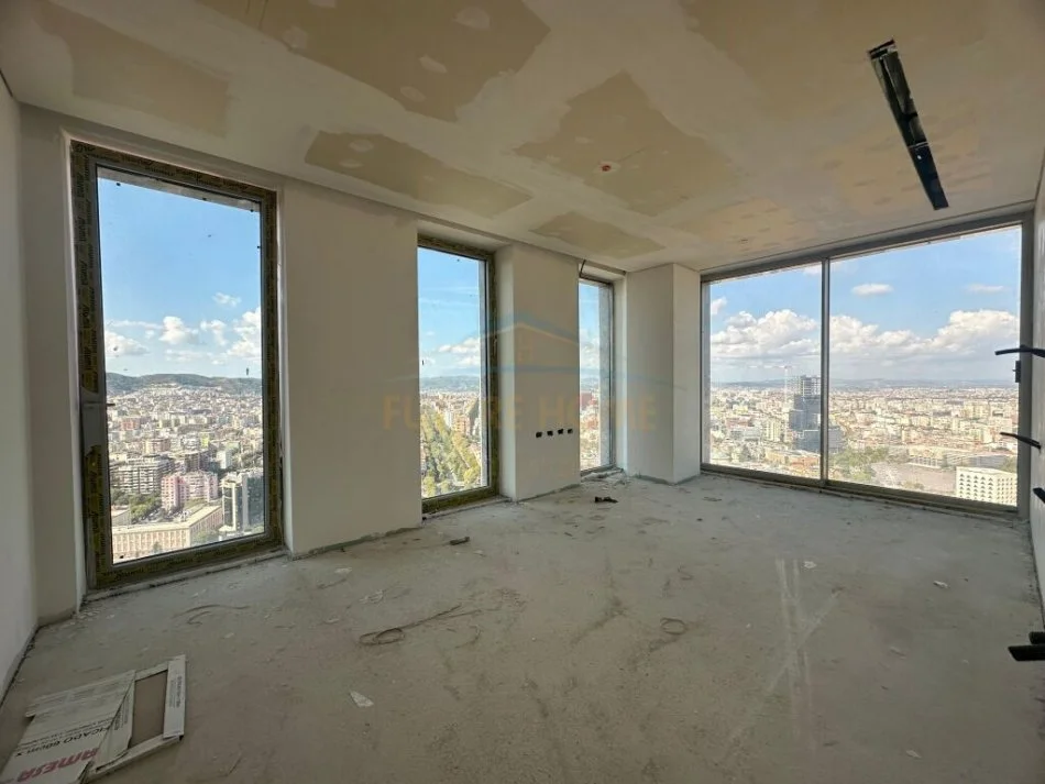 Tirane, shes apartament 2+1 Kati 21, 151 m² 573.000 € (Downtown 1, Rruga e Elabasanit)