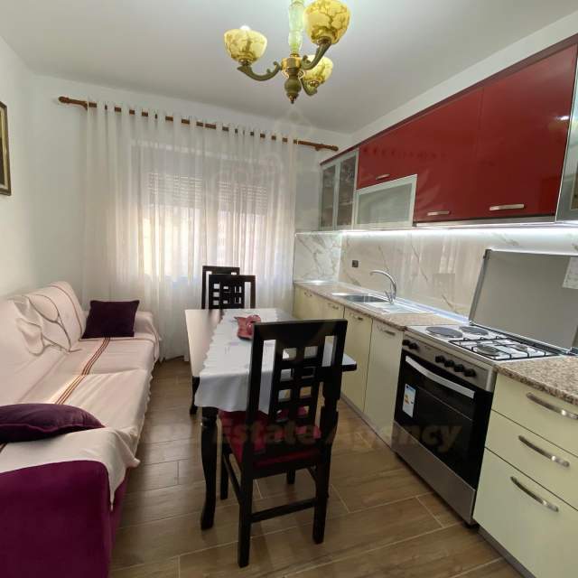 Durres, jap me qera apartament 1+1+A+BLK Kati 2, 70 m² 25.000 Leke