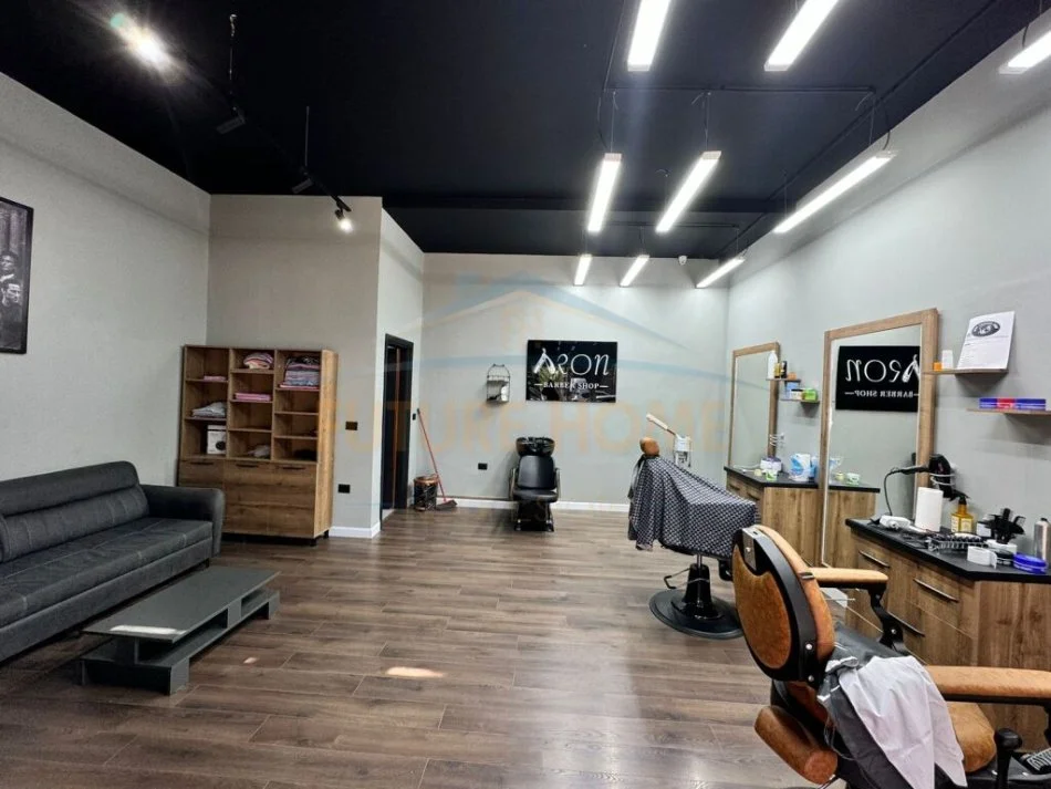 Tirane, shitet ambjent biznesi Kati 0, 40 m² 60.000 € (Don Bosko)