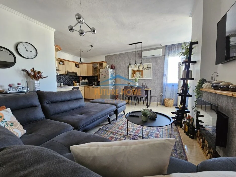 Tirane, jepet me qera apartament 1+1 Kati 11, 80 m² 650 € (RRUGA E BOGDANEVE TIRANE)