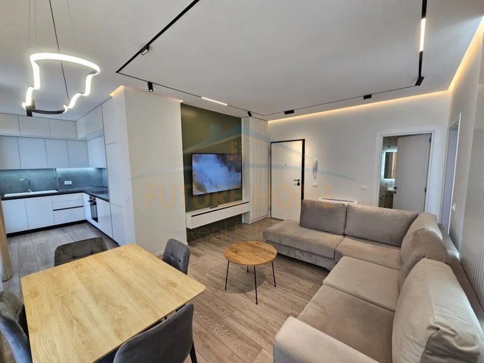 Tirane, shitet apartament 1+1 Kati 1, 71 m² 155.000 € (Bulevardi i Ri)