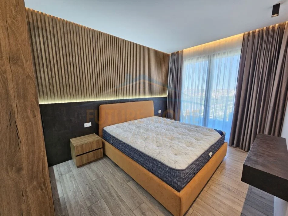 Tirane, shitet apartament 1+1+Ballkon Kati 1, 71 m² 155.000 € (Bulevardi i Ri)