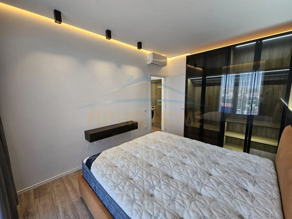Tirane, shitet apartament 1+1+Aneks+Ballkon Kati 1, 71 m² 155.000 € (Bulevardi i Ri)