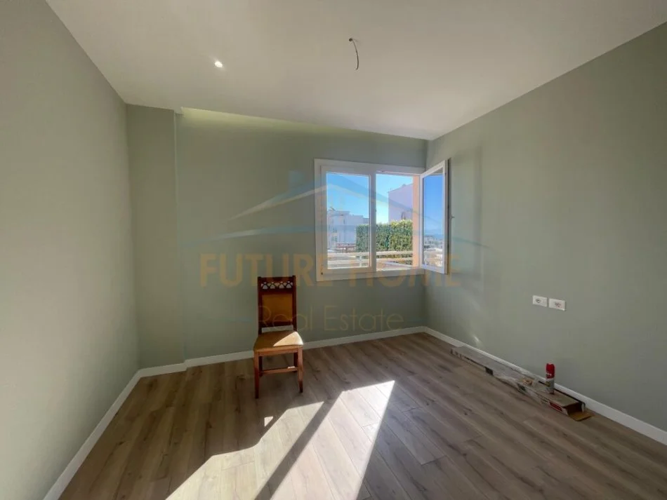 Durres, shitet apartament 2+1 Kati 9, 74 m² 123.000 € (Kazazi,Durres)