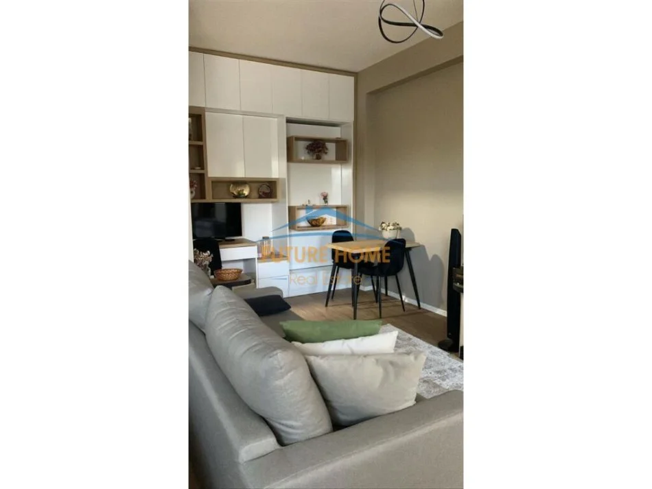 Tirane, shitet garsonier 1+1 Kati 0, 42 m² 67.000 € (Ali Dem)