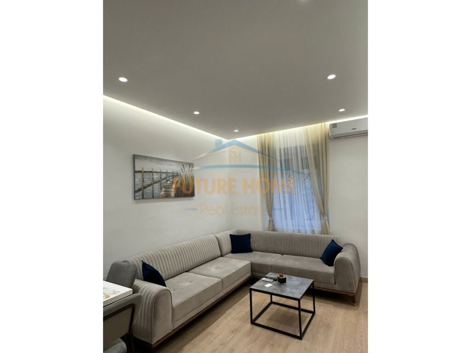 Tirane, shitet 1+1 Kati 4, 79 m² 97.500 € (Vore Tirane)
