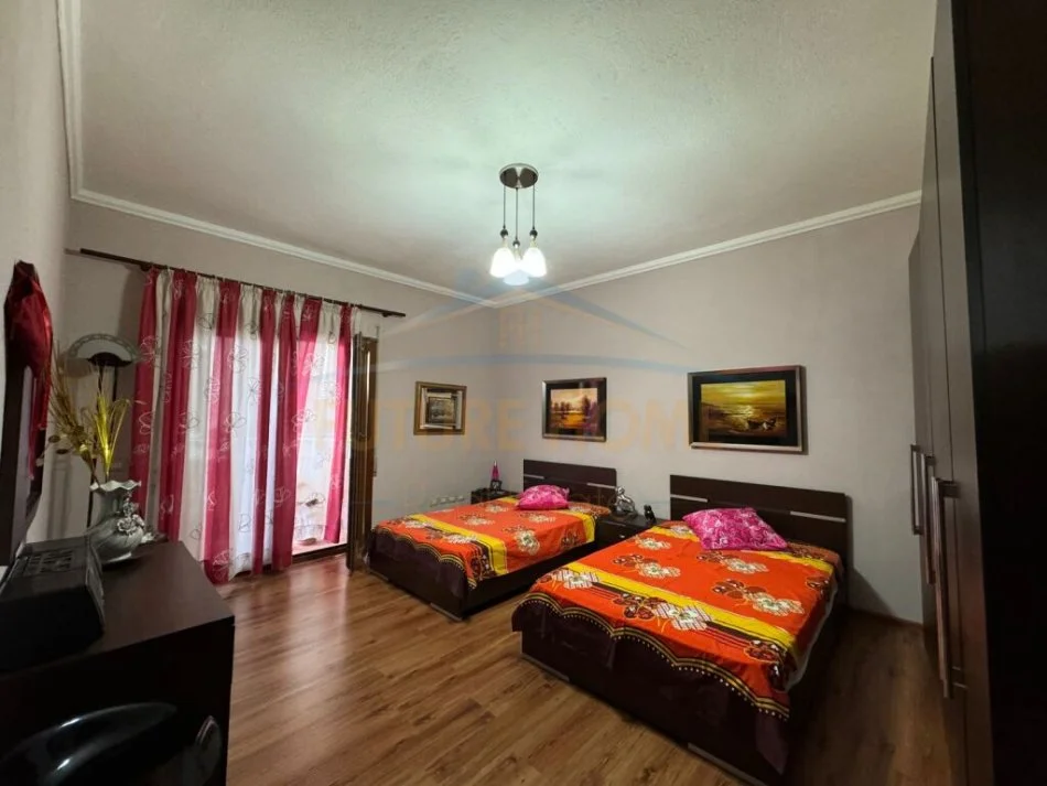 Durres, shitet Vile 2 Katshe Kati 0, 550 m² 550.000 € (Prane UKD, Durres)