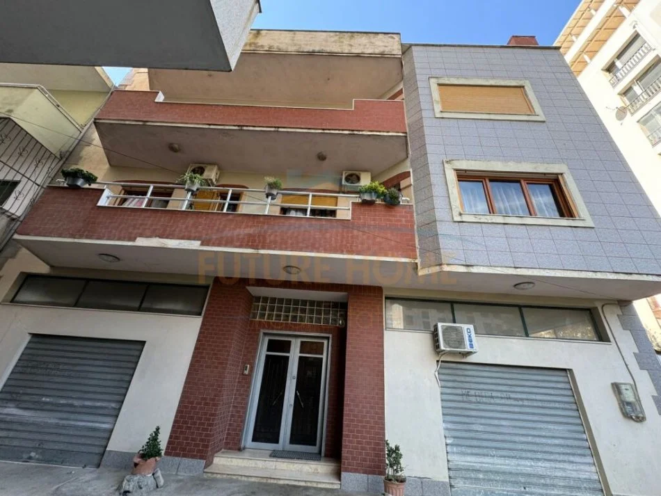 Durres, shitet Vile 2 Katshe Kati 0, 550 m² 550.000 € (Prane UKD, Durres)