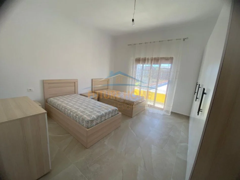 Tirane, jap me qera apartament 2+1 Kati 2, 128 m² 500 € (Unaza e Re)