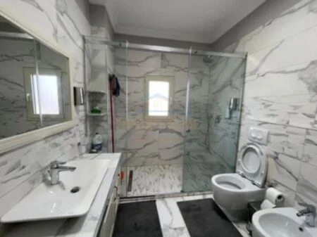 Tirane, shitet apartament 2+1+Ballkon Kati 2, 133 m² 230.000 € (Vilat e Arabit, Linze, Tirane AREA45253)