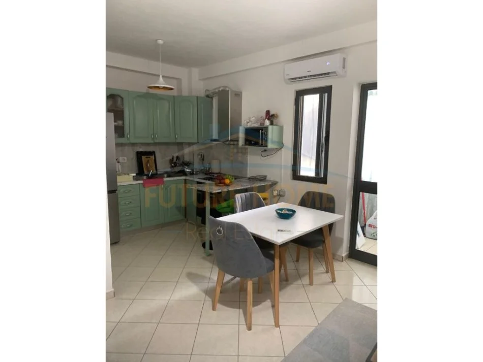 Durres, shitet apartament 1+1 Kati 3, 78 m² 75.000 € (Plazh Rrota e Kuqe, Durres)