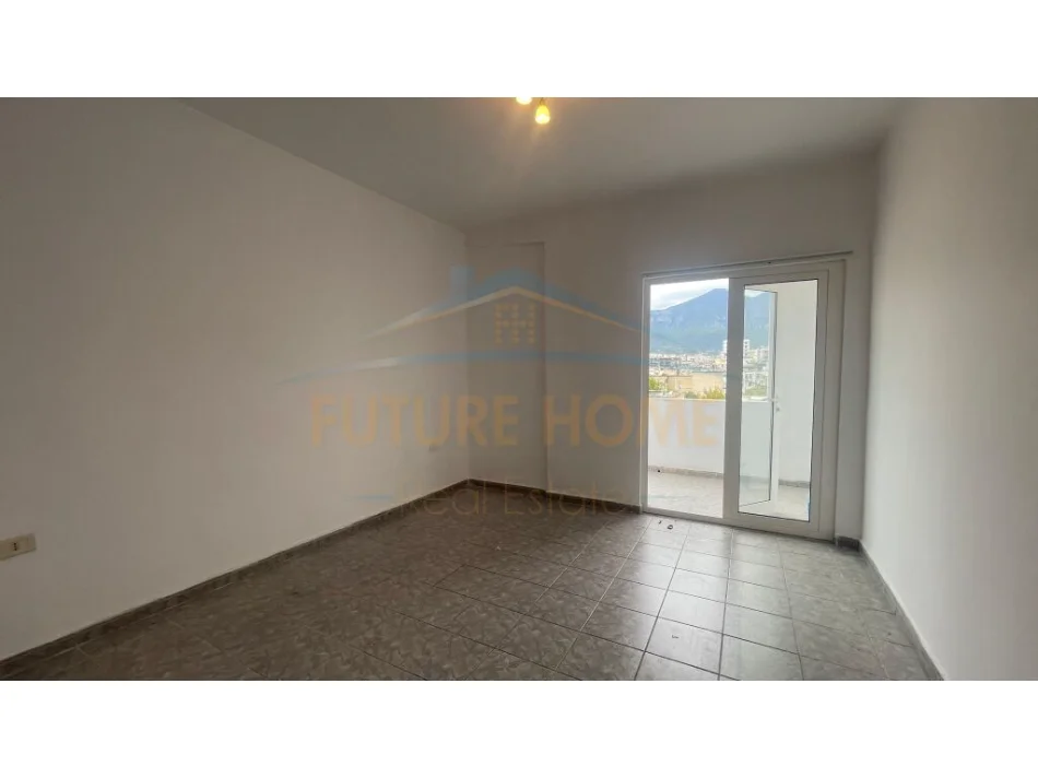 Tirane, shitet apartament 2+1 Kati 6, 88 m² 125.000 € (Rruga Bardhyl)