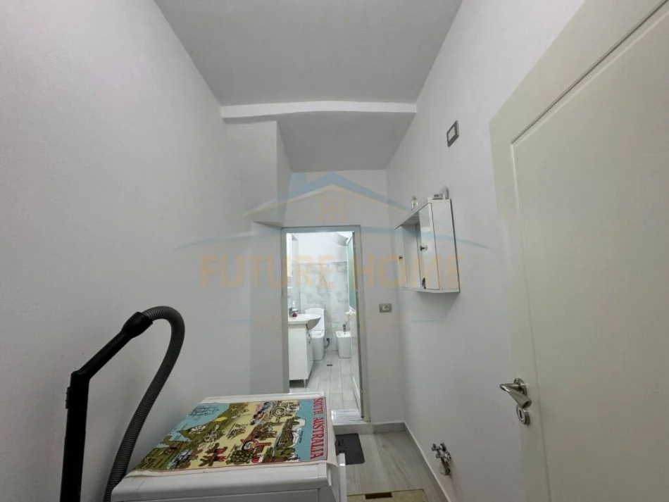 Durres, shitet apartament 1+1+Ballkon Kati 2, 59 m² 42.000 € (KAVAJE)