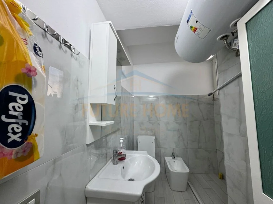 Durres, shitet apartament 1+1+Ballkon Kati 2, 59 m² 42.000 € (KAVAJE)