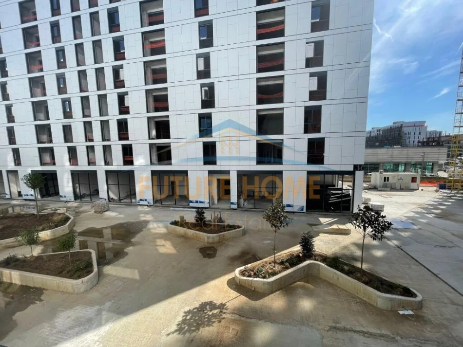 Tirane, jepet me qera apartament 2+1+Aneks+Ballkon Kati 1, 108 m² 700 € (Dogana)