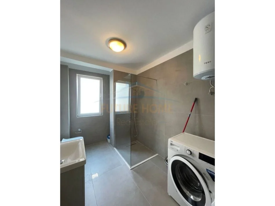 Tirane, jepet me qera apartament duplex 2+1+Aneks+Ballkon Kati 3, 130 m² 1.100 € (Kodra e Diellit)