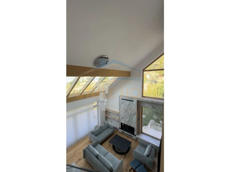 Tirane, jepet me qera apartament 3 Katshe Kati 0, 680 m² 3.000 € (Petrele)