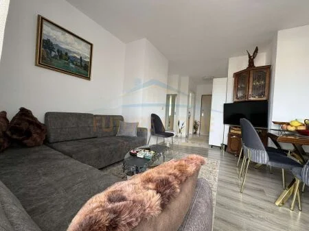 Tirane, shitet apartament 2+1 Kati 6, 149 m² 155.000 € (unaza e re)