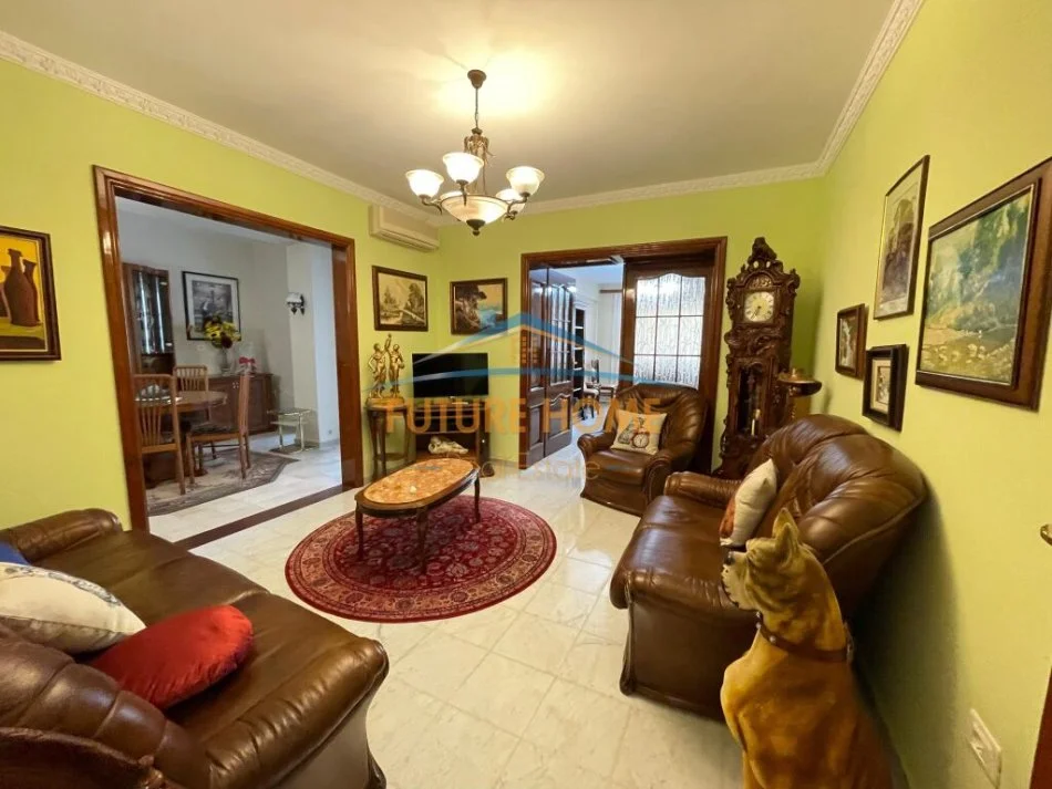 Tirane, shitet apartament 1+1 Kati 3, 70 m² 135.000 € (STADIUMI DINAMO TIRANE)