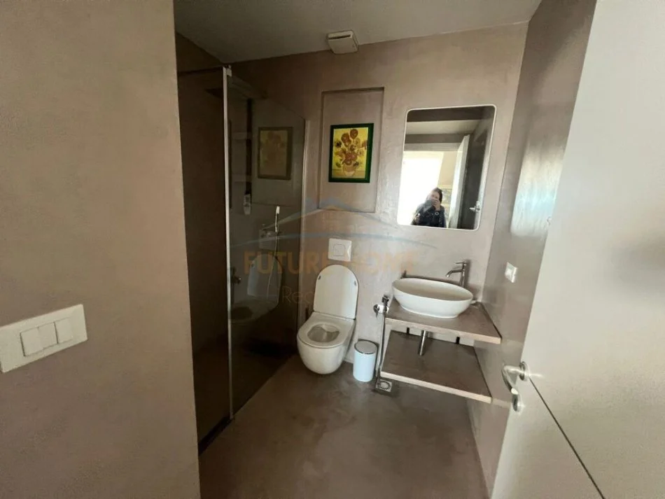 Tirane, shitet apartament 2+1+Aneks+Ballkon Kati 2, 126 m² 370.000 € (LONG HILL REZIDENCE)