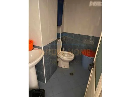 Tirane, shitet ambjent biznesi Kati 0, 26 m² 36.000 € (YZBERISHT)