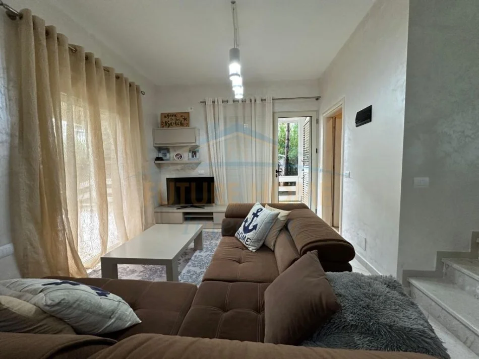 Gjiri Lalezit | Hamallaj, shitet apartament duplex 2+1 Kati 0, 100 m² 285.000 € (Lura 1)