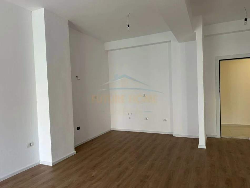 Tirane, shitet apartament 1+1 Kati 3, 64 m² 85.000 € 