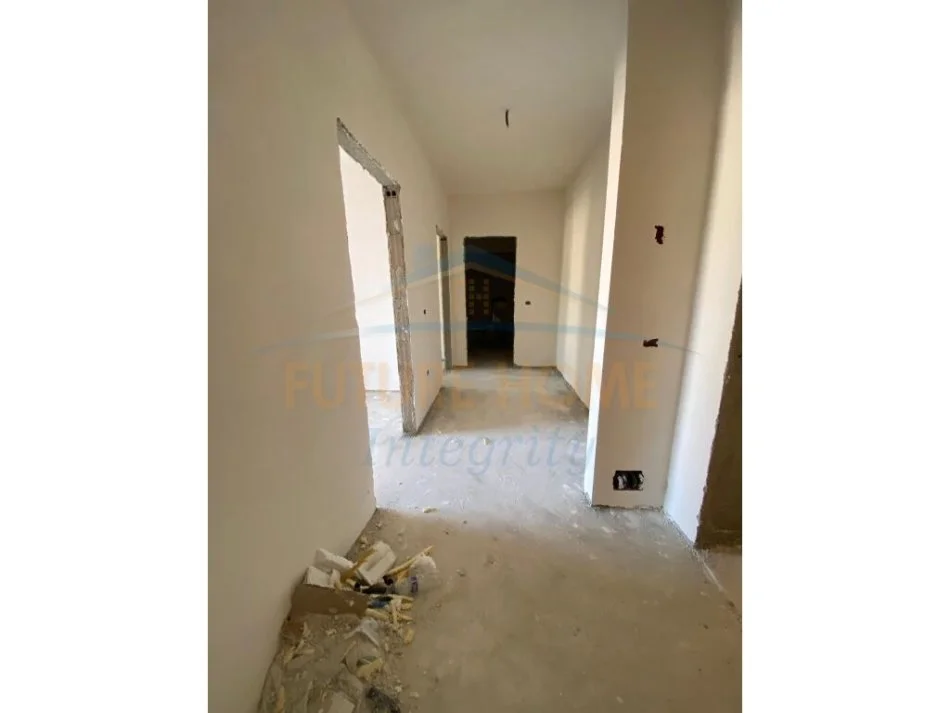 Tirane, shitet apartament 2+1+Ballkon Kati 7, 103 m² 149.640 € (Dritan Hoxha)