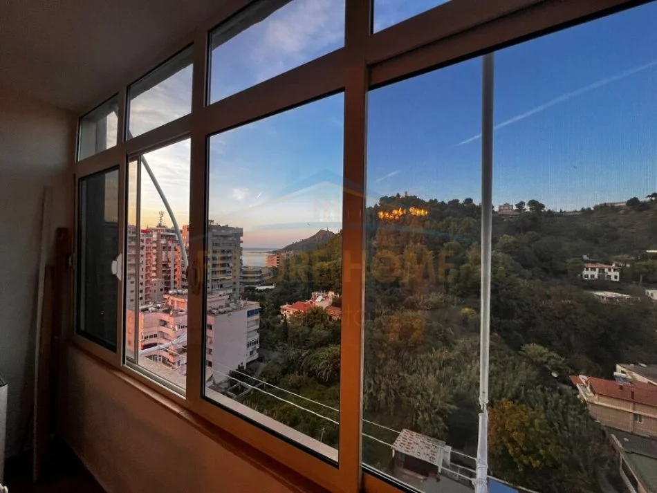 Durres, jepet me qera apartament 1+1 Kati 11, 104 m² 600 € (VOLLGA DURRES)