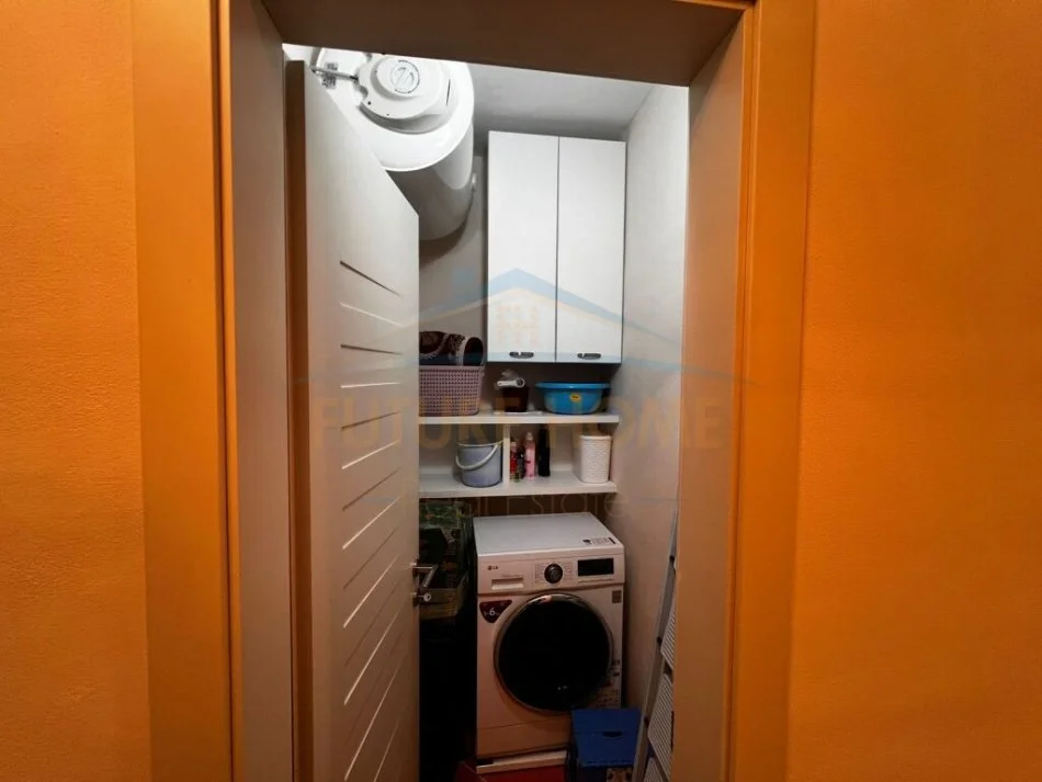 Durres, jepet me qera apartament 1+1 Kati 11, 94 m² 600 € (Vollga)