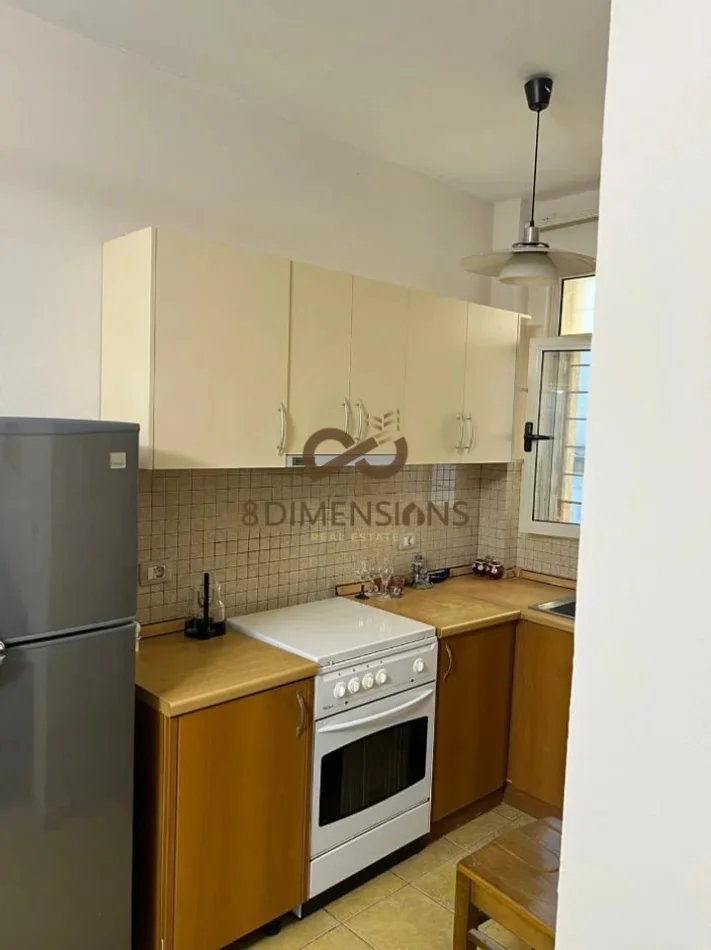 Tirane, jepet me qera apartament 1+1 Kati 1, 65 m² 500 € (Mine Peza)